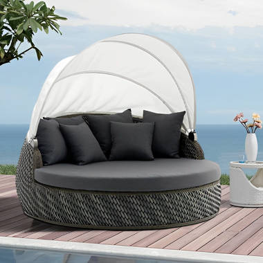 Patio seating with online canopy